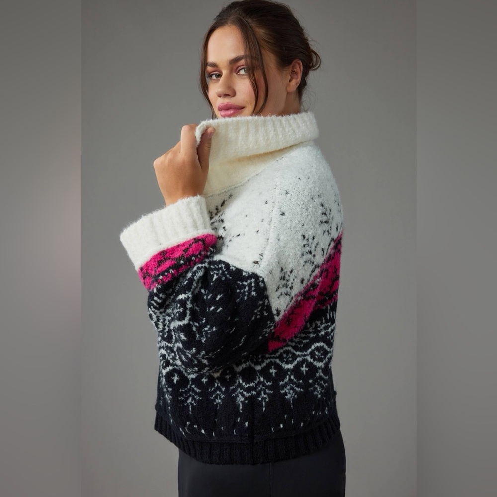 NWT Anthropologie Pilcro V-Neck Fuzzy Printed Popover Sweater - Picture 4 of 13
